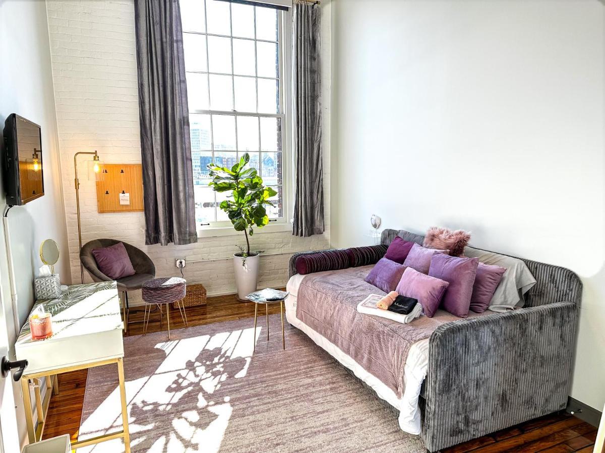 2Br 2Br Le Chateau 505 Lux Penthouse In A Historic Building Utica Extérieur photo