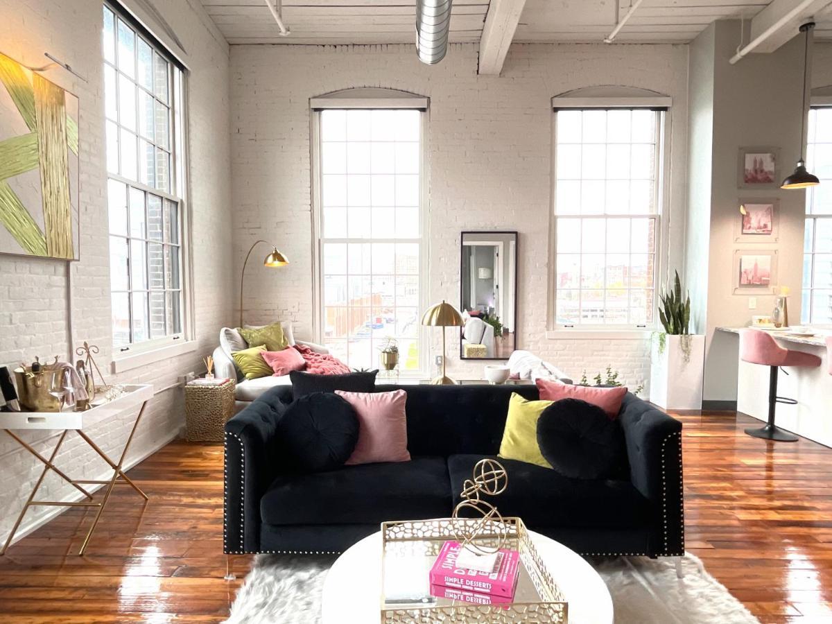 2Br 2Br Le Chateau 505 Lux Penthouse In A Historic Building Utica Extérieur photo